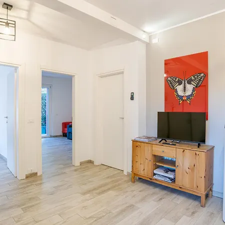 Casa Lauretta - Happy *