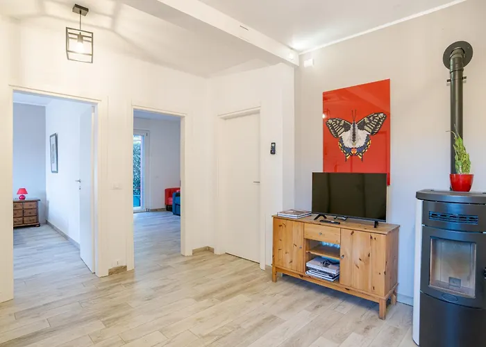 Casa Lauretta - Happy *